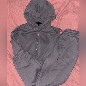 Forever 21 gray matching sweatsuit